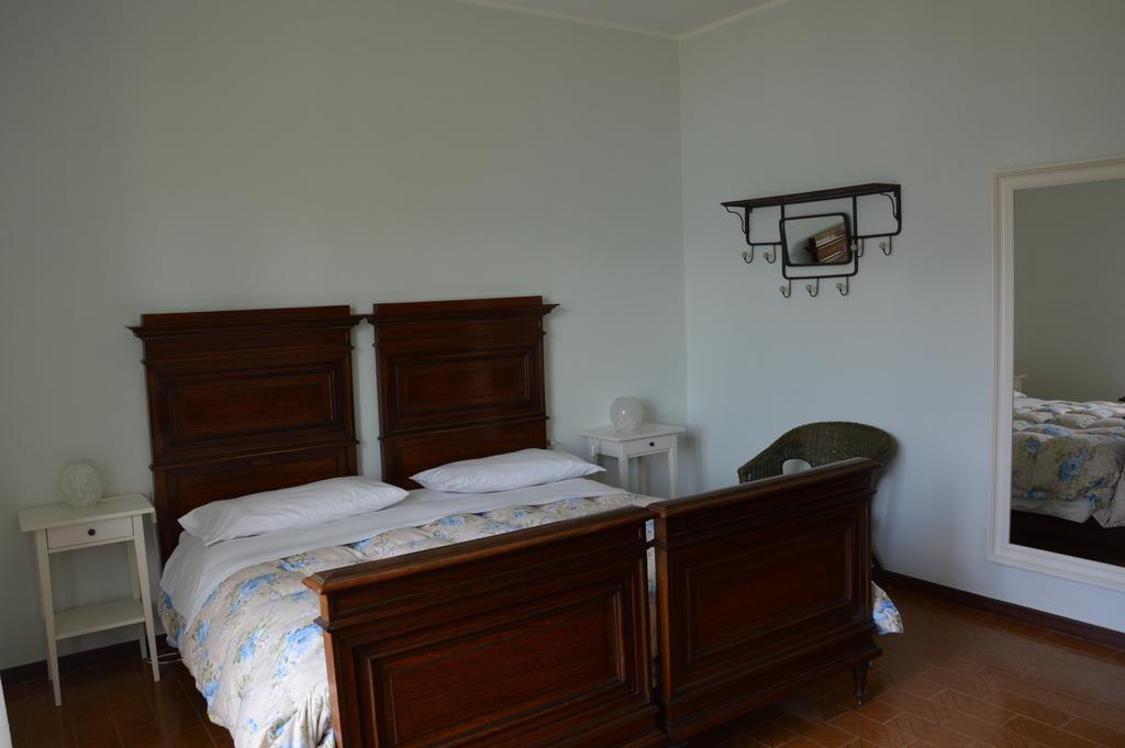 B&B Cherry En Rose Lezzeno Ngoại thất bức ảnh